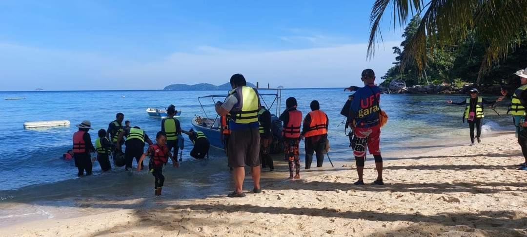 Hotel Ella'S Place Salang Tioman Zewnętrze zdjęcie